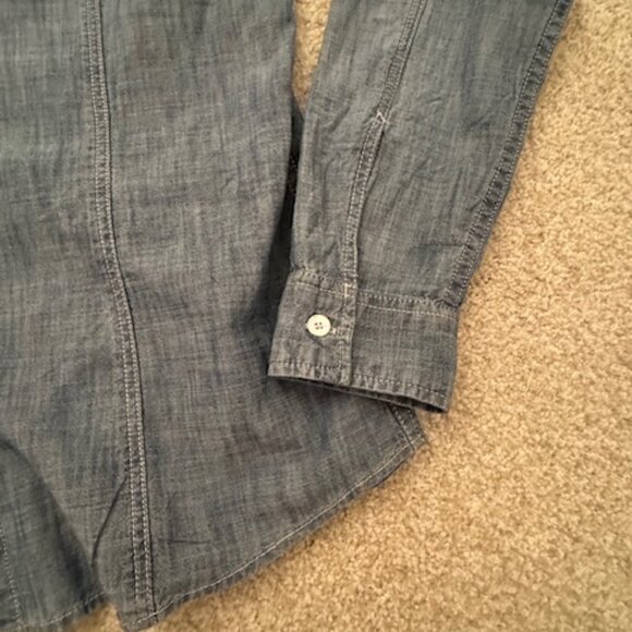 Gap 1969 Chambray Button-Down Blouse - Medium - Picture 13 of 13
